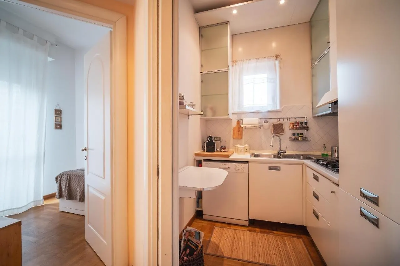 Apartment St. Peter Hill Buddyrent Rome